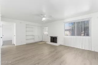 Photo #4: 6516126 Listing