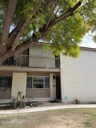 Photo #1: 6516255 Listing