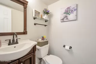 Photo #5: 6516255 Listing