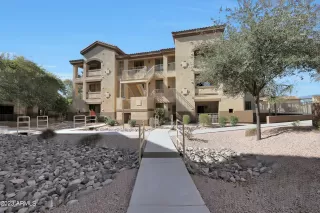 Photo #2: 6516359 Listing