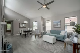 Photo #6: 6516383 Listing