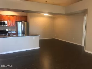 Photo #5: 6516517 Listing