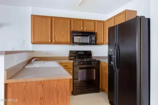 Photo #5: 6516519 Listing 