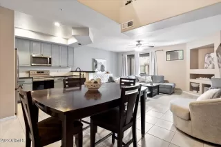 Photo #6: 6516542 Listing