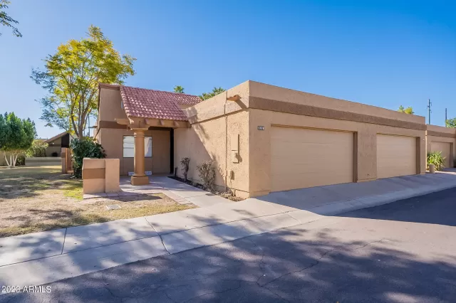 MLS: 6516805 Condo For Sale