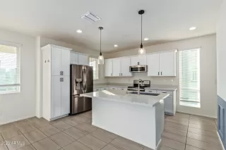 Photo #3: 6516856 Listing 