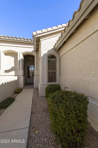 Photo #2: 6517259 Listing