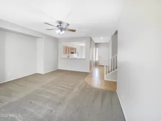 Photo #2: 6517414 Listing