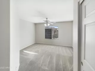 Photo #4: 6517414 Listing