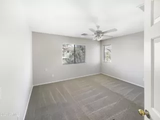 Photo #5: 6517414 Listing