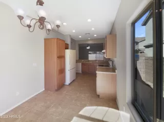 Photo #6: 6517414 Listing