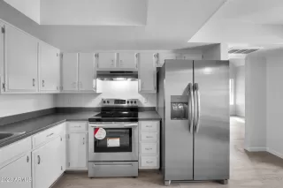 Photo #3: 6517415 Listing 