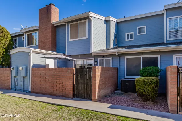 MLS: 6517422 Condo For Sale