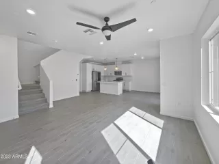 Photo #2: 6517582 Listing