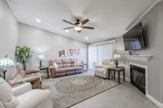 Photo #2: 6517613 Listing 