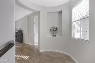 Photo #5: 6517848 Listing