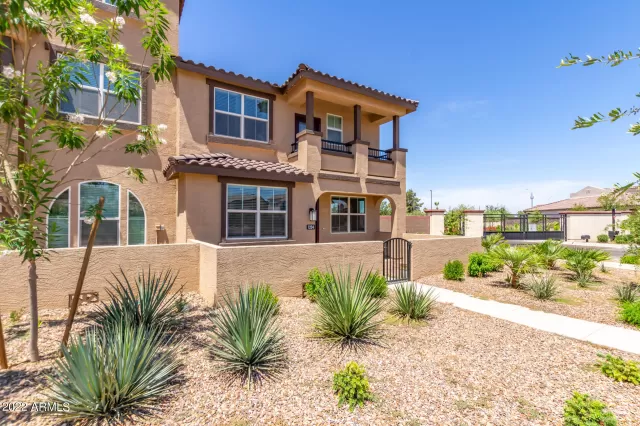 MLS: 6517913 Condo For Sale