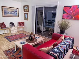 Photo #2: 6518013 Listing