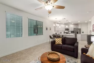 Photo #6: 6518072 Listing