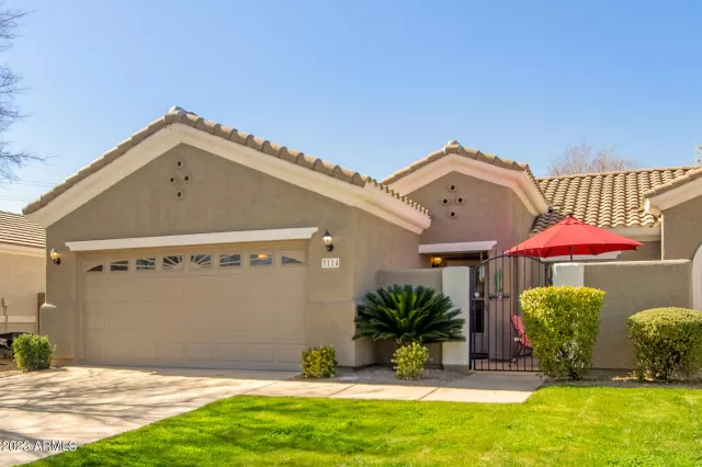 MLS: 6518292 Condo For Sale