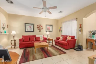 Photo #6: 6518292 Listing