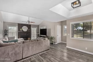 Photo #3: 6518307 Listing 