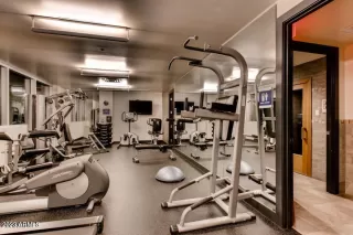 Photo #5: 6518450 Listing