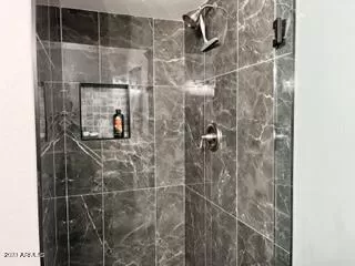 Photo #5: 6518726 Listing 