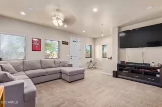 Photo #4: 6518873 Listing