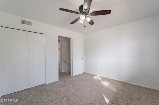 Photo #6: 6518920 Listing