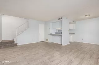 Photo #6: 6519013 Listing