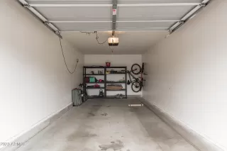 Photo #5: 6519409 Listing