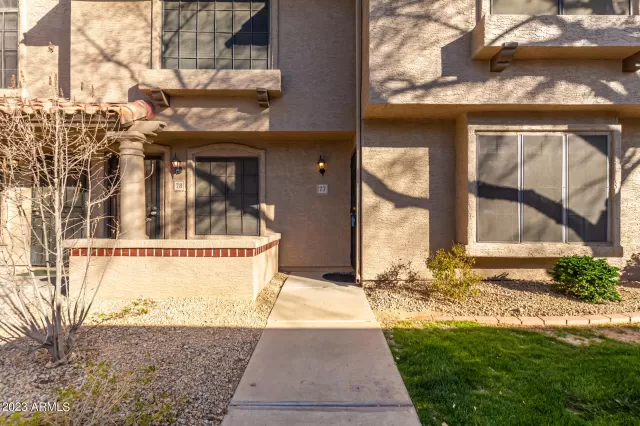 MLS: 6519561 Condo For Sale