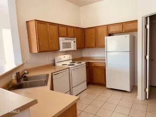 Photo #2: 6519703 Listing 