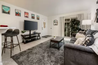 Photo #1: 6519862 Listing 