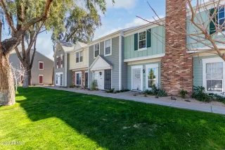 Photo #3: 6520181 Listing