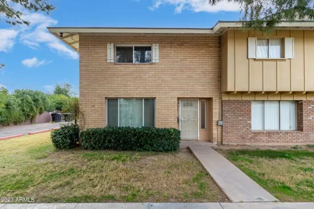 MLS: 6520399 Condo For Sale