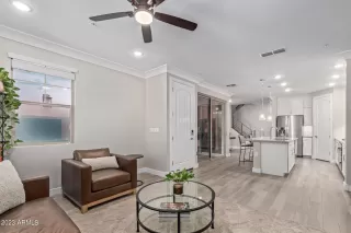 Photo #1: 6520528 Listing 