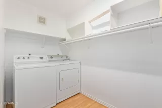 Photo #5: 6520793 Listing 