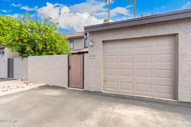 MLS: 6520828 Condo For Sale