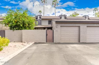 Photo #2: 6520828 Listing