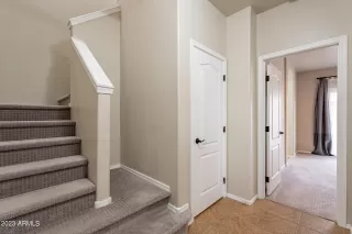 Photo #5: 6520880 Listing