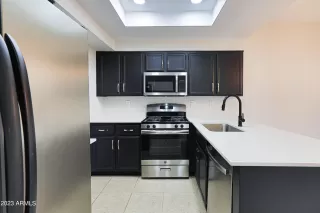 Photo #6: 6520927 Listing