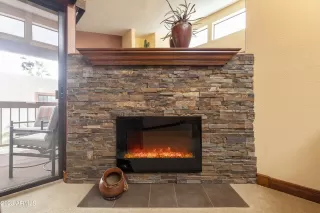 Photo #4: 6520936 Listing