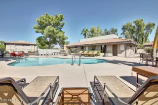 Photo #6: 6521173 Listing