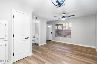 Photo #3: 6521339 Listing