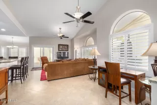 Photo #3: 6521424 Listing