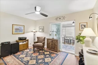 Photo #6: 6521481 Listing