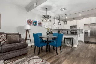 Photo #6: 6521515 Listing