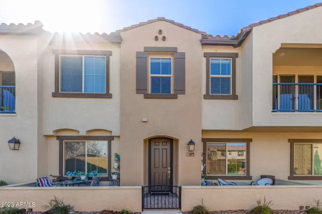 MLS: 6521749 Condo For Sale